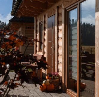 Krempachy House | Drewniana Osada w Górach Polne Domki