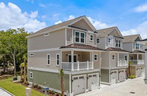 Myrtle Beach House | DriftMint- Ocean View- Dog friendly Garage