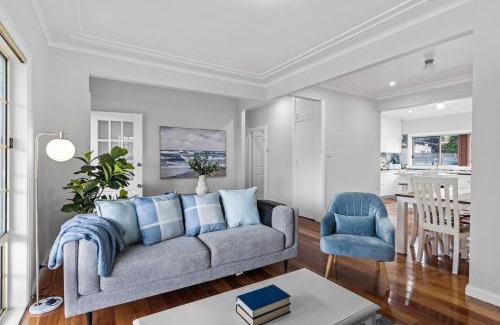 Lemon Tree Passage House | Driftwood Cottage Your Coastal Haven