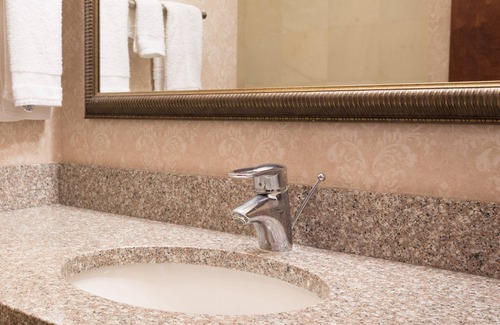 Miner Hotel | Drury Inn & Suites Sikeston, MO