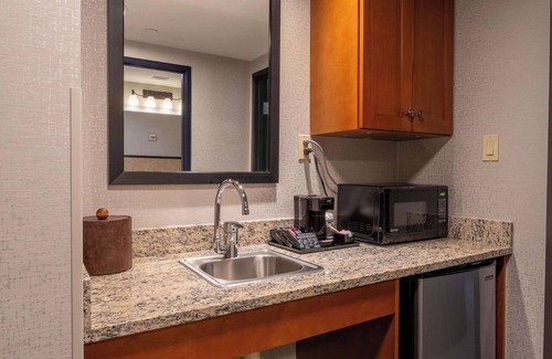 Downtown Wichita Hotel | Drury Plaza Hotel Broadview - Wichita