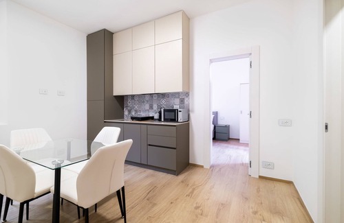 Bolognina Apartment | Due Agosto Apartment Comfy Modern and Central