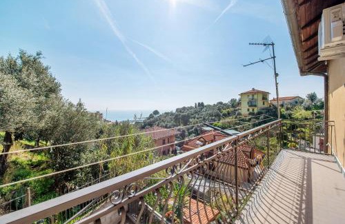 Varazze Apartment | Due passi dal mare tra gli ulivi