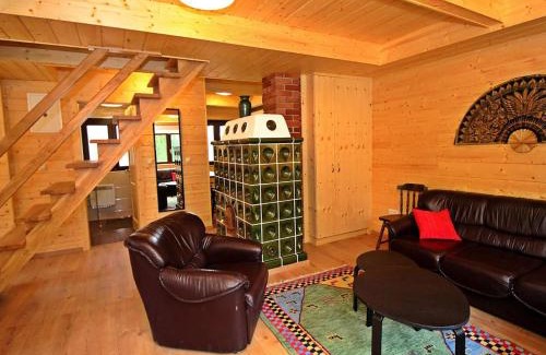 Mosonmagyarovar House | Dunaparti Ház Stand u 27E
