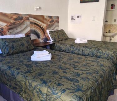 Dundee House | Dundee Viks Guest House