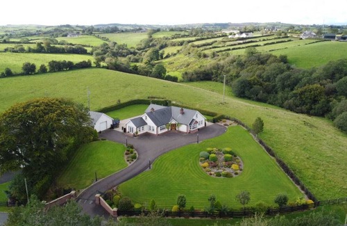 Dungannon House | Dungannon 2 Bed Bungalow - Sleeps 5 - Pet Friendly