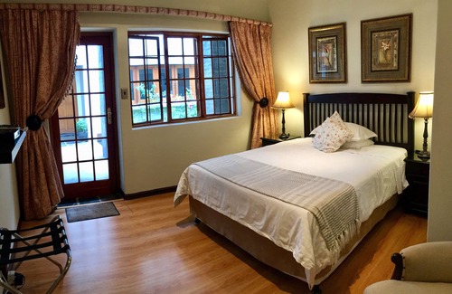 Edenvale House | Dunvegan Execu Lodge