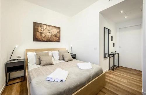 Cernusco sul Naviglio Apartment | Duomo 30 min - Cozy Court House