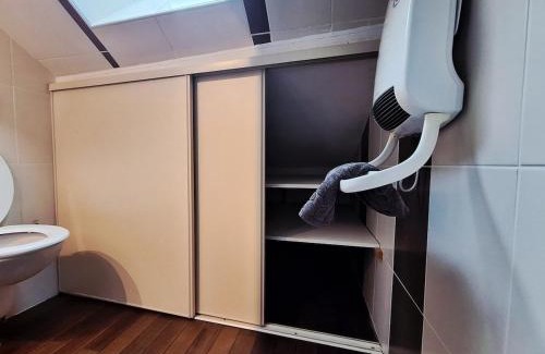 La Fresnais Apartment | Duplex à 2km de la Baie de Cancale-Mt St Michel
