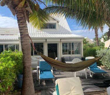 Nettle Bay Apartment | Duplex luxe au NBBC , les pieds dans le sable