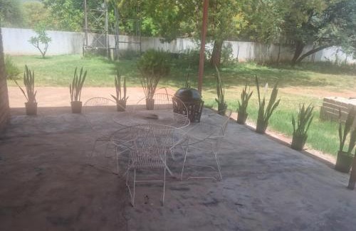 Thabazimbi Cabin | DURANGO Plekkie in die bos