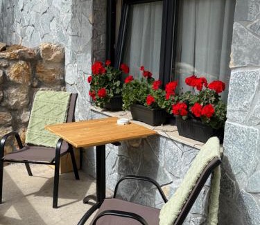 Zabljak Apartment | Durmitor Peaks and Pines