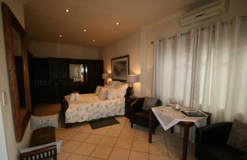 Piet Retief House | Dusk to Dawn Guesthouse