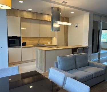 Klaipeda House | Dvaro slenio cottage with terrace and parking