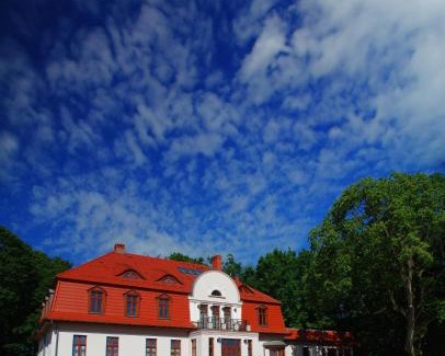 gmina Barwice Resort | Dwór Uradz