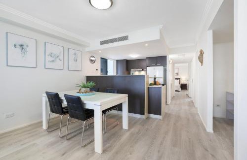 Bargara Apartment | Dwell 40, Oceanfront Apartment