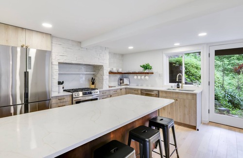 Gatewood Cottage | Dyane's Treehouse at the Beach A2