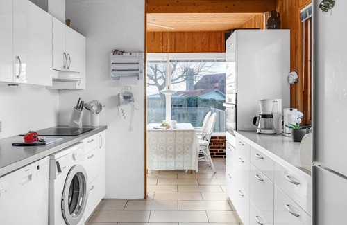 Skodshoved House | "Dzavid" - 10m from the sea by Interhome