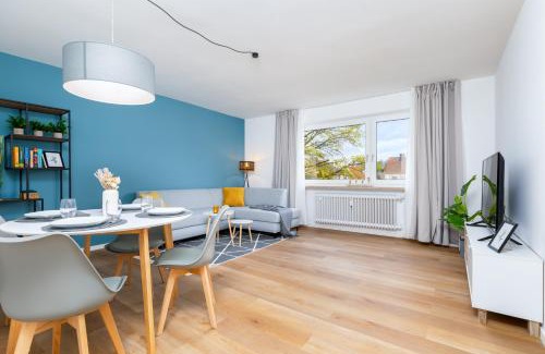 Haunstetten-Sud Apartment | E&K living - design apartment - SKY-TV - kitchen - free parking
