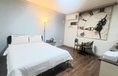 Saengmok Hotel | e motel