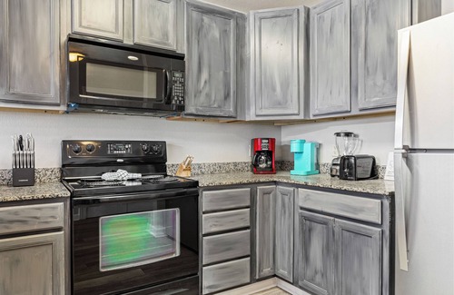 Pigeon Forge Condo | Eagles Landing 1BR Heaven