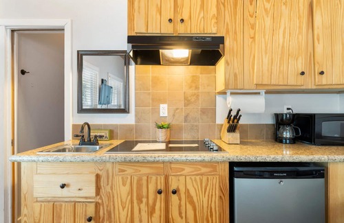 Sperry Cottage | Eagles Nest at CrossTimbers Marina