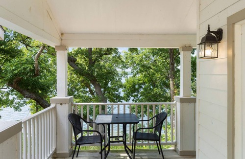 Sperry Cottage | Eagles Nest at CrossTimbers Marina