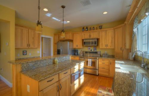 West Mystic Villa | Eagles Nest at Mystic Manor