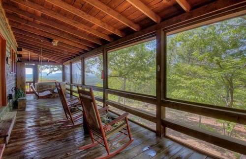 Morganton Cabin | Eagles Nest by Escape to Blue Ridge