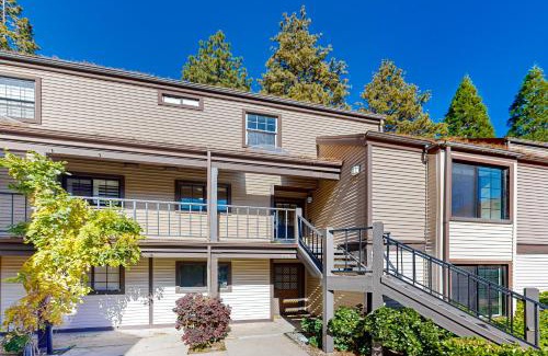 Lake Arrowhead Apartment | Eagles Nest on Lake Arrowhead
