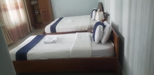 Gisakura House | EAR KEN BARHAM GUESTHOUSE