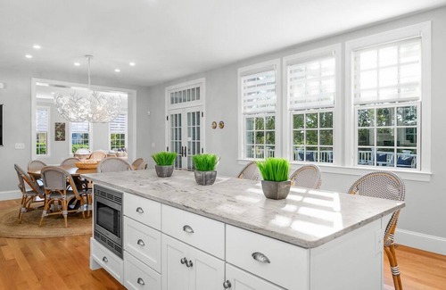 East Dennis House | East Dennis Sanctuary with Heated Pool and Spa RPAM088