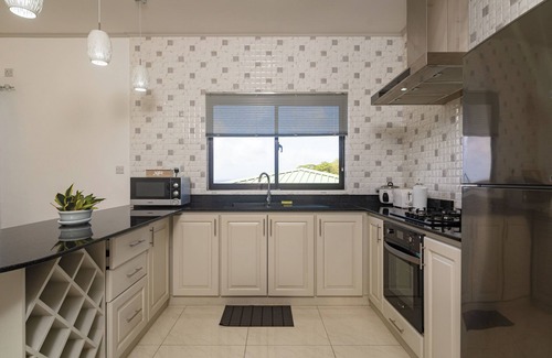 Mahe Island Apartment | East Horizon Self-Catering