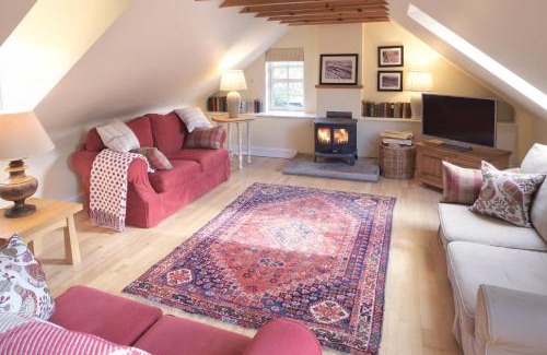 Penicuik House | Eastside Byre - Family cottage in the Pentland Hills near Edinburgh