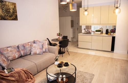 Srodmiescie Apartment | Easy Rent Nieruchomości - DESIRE