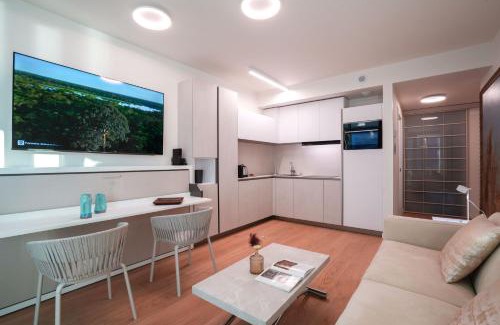 Genoa Apartment | Easylife - Monolocale con vista su porto di Genova