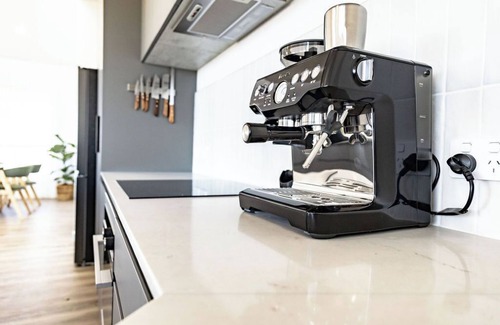 Bicheno Apartment | Ebenezer Bicheno - Discover the East Coast