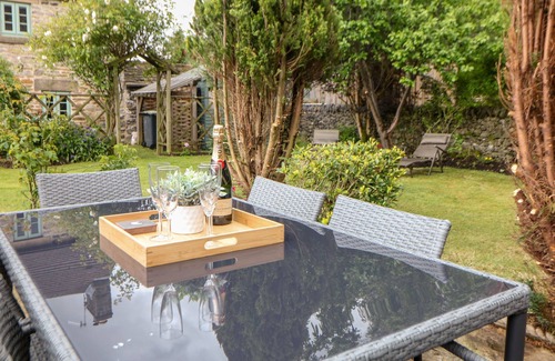 Hope Valley Cottage | Ebenezer House