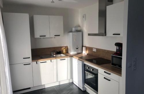 Le Havre Apartment | Echappée mer - 4 pers - Parking privé - Ascenseur - 60m2