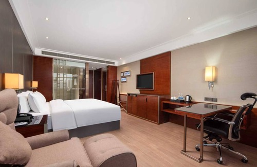 Optics Valley Hotel | ECHENG Wuhan Yangjiawan Metro Station