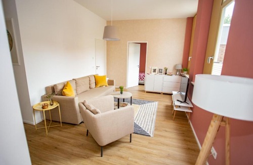 Gotha Apartment | Eckhof Domizil - Großzügige Ferienwohnung mit kleinem Garten in der Altstadt von Gotha