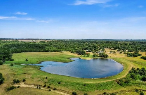 Leon Junction Apartment | [Eclipse Amenities Included]142 Acre Ranch Glamping Tent 3