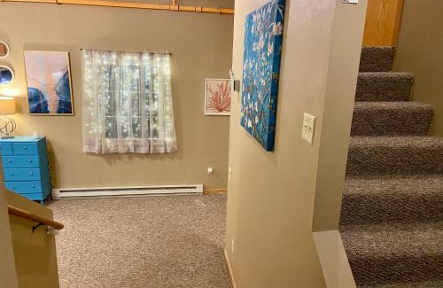 Pepin Apartment | Eclipse Condo - Beautiful 2 Bedroom Stay by Beach