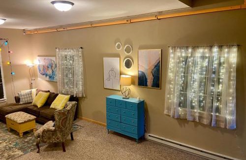 Pepin Apartment | Eclipse Condo - Beautiful 2 Bedroom Stay by Beach