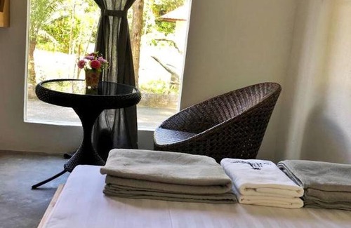 Teluk Bahang Hotel | Eco Capsule Resort at Teluk Bahang, Penang