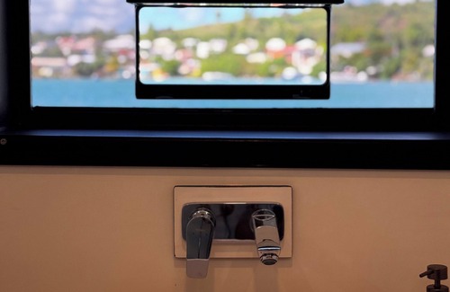 Tartane Boat Rental | Eco-friendly, designer houseboat lodge in Pointe du Bout (Trois Ilets).