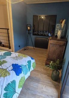 Champagnac-le-Vieux House | Eco-gîte cottage panoramique, terrasses, baby foot, 150 m2 rénové et agrandi en 2024, activités proposées