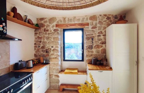 Joyeuse Other | Eco-gite, 8 Personnes, Decoré Avec Gout á 2 pas du Village