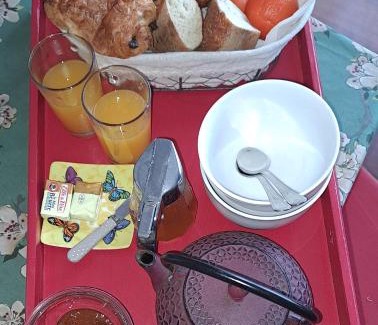 Carnoux-en-Provence Bed & Breakfast | Ecolieu La pépinière