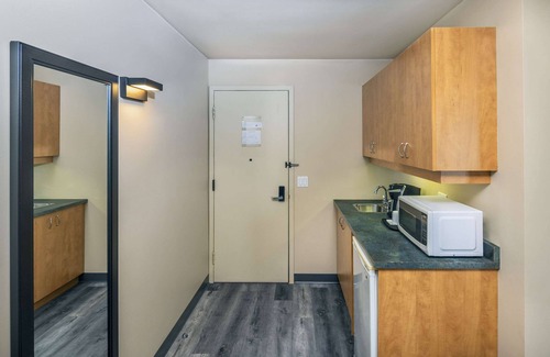 Deschambault-Grondines Hotel | Econo Lodge
